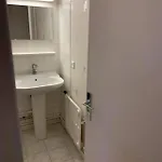 Centre-ville -au1er étage Avec 2 - 6 Personnes * Reims