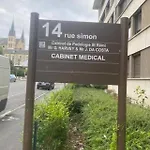Centre-ville -au1er étage Avec 2 - 6 Personnes * Reims