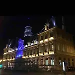 Centre-ville -au1er étage Avec 2 - 6 Personnes Reims