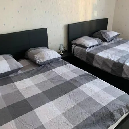 아파트 Centre-ville -au1er Etage Avec 2 - 6 Personnes 랭스