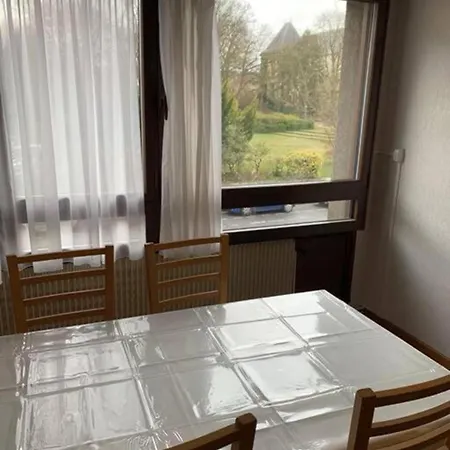 شقة Centre-ville -au1er Etage Avec 2 - 6 Personnes *